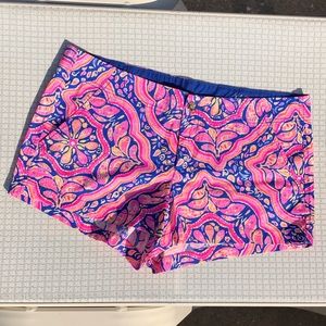 🆕🌺🌴Lilly Pulitzer Kerrie short size 14!